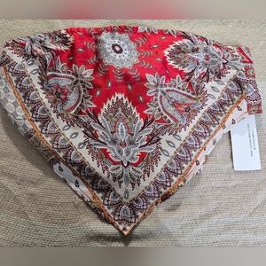 NWT Women's bandana top